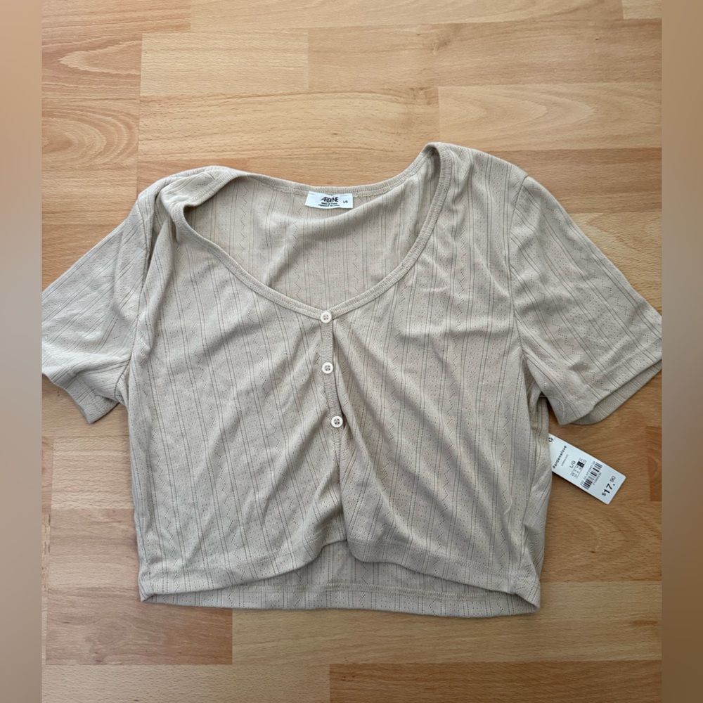 Crop top